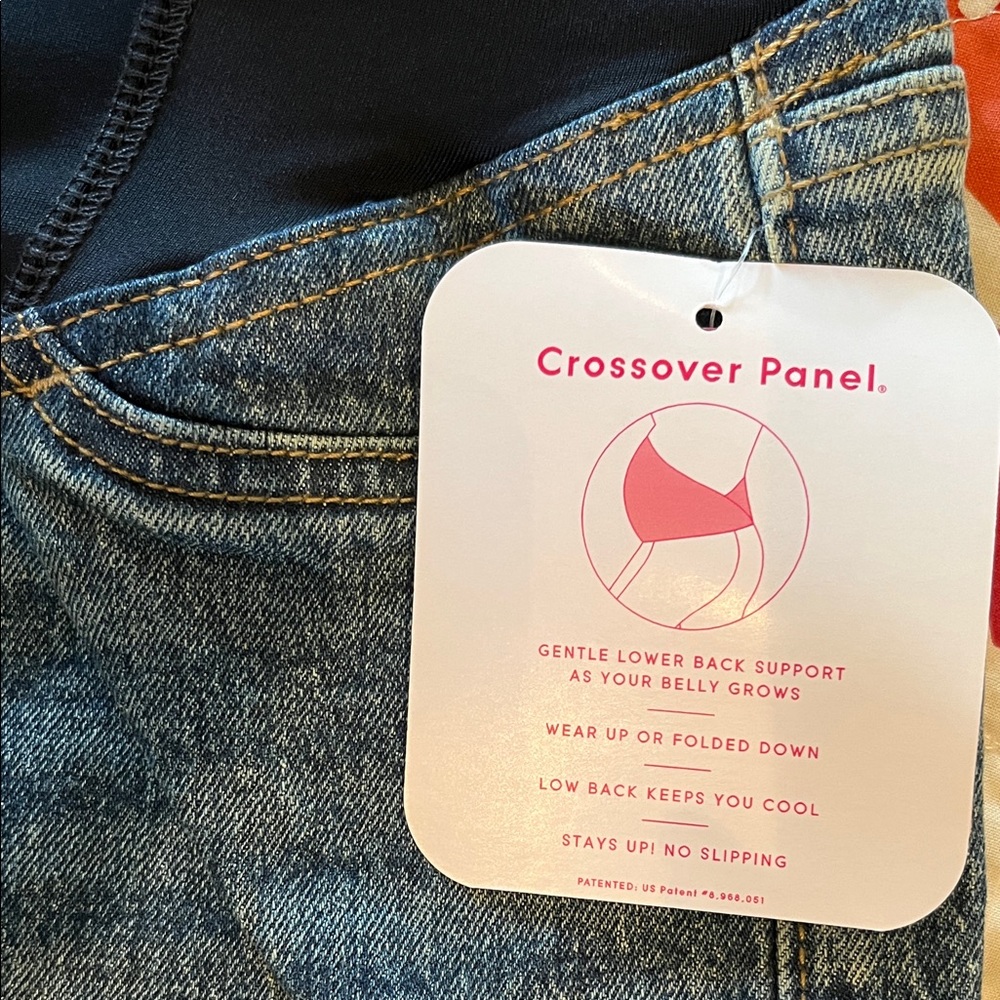 Isabel Maternity by Ingrid & Isabel Flare Jeans in Lt. Blue Denim Size 2 - Picture 12 of 13